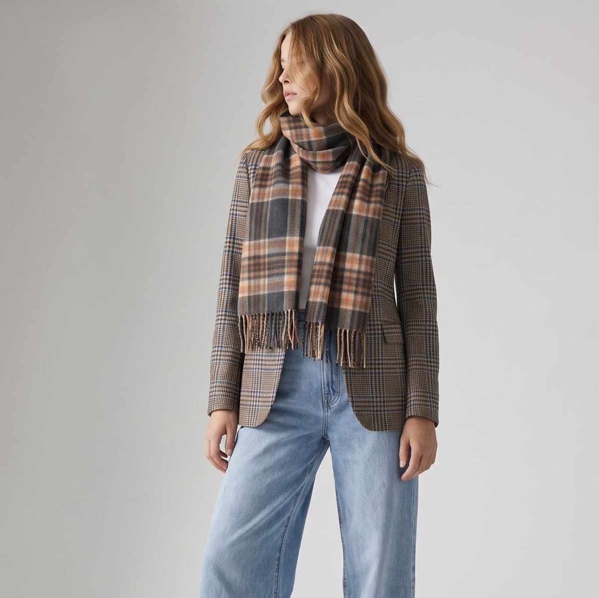 Alex Begg 100% Cashmere Woven Scarf Tartan and Checks - Made in Scotland - TAWNEY - Heritage Of Scotland -