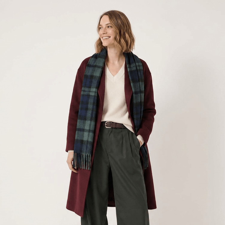 Edinburgh 100% Lambswool Scarf – Premium Soft Wool Wrap - Black Watch Double Scale - Heritage Of Scotland -