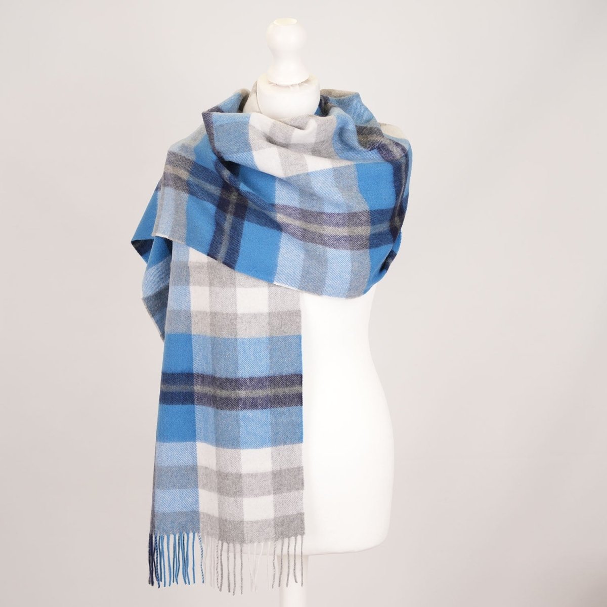 Edinburgh 100% Pure Cashmere Wide Scarf – Luxury Oversized Wrap - Scots Check – Kintyre Blue and Pewter - Heritage Of Scotland -
