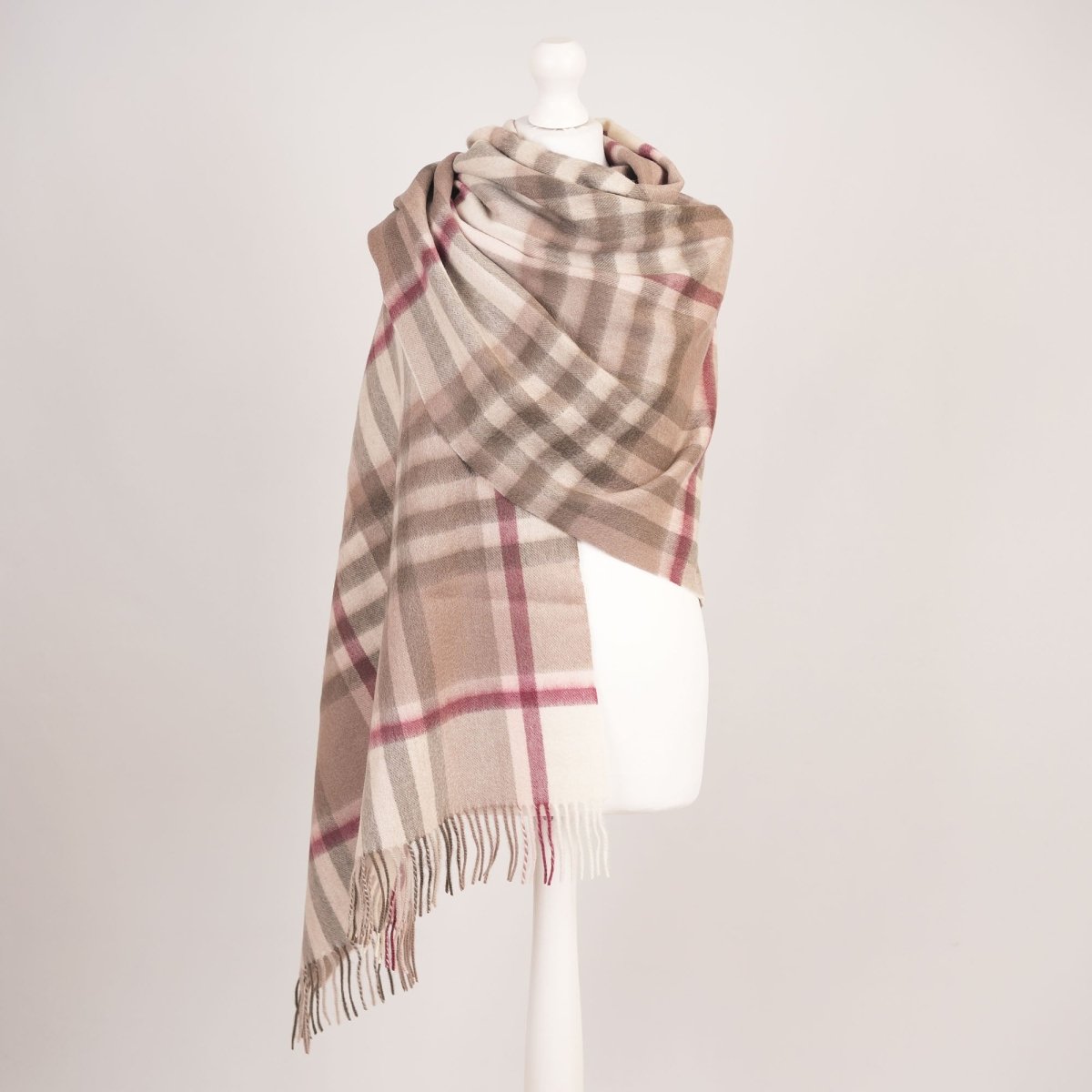Edinburgh Lambswool Tartan Stole – Soft Luxury Check Wrap with Fringe - Chequer Shrimp - Heritage Of Scotland -
