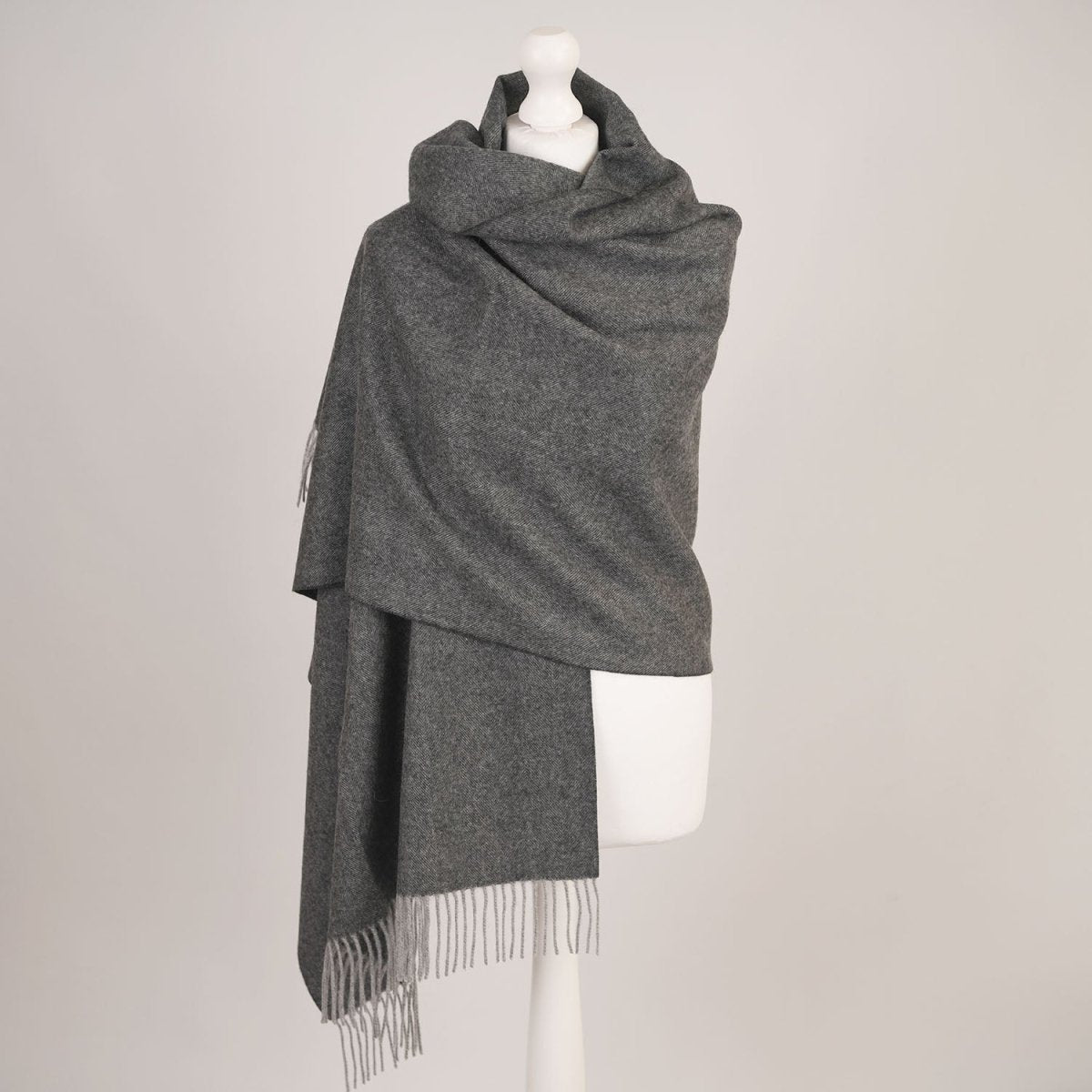 Edinburgh Lambswool Tartan Stole - Soft Luxury Check Wrap with Fringe - Light Grey Charcoal - Heritage Of Scotland -