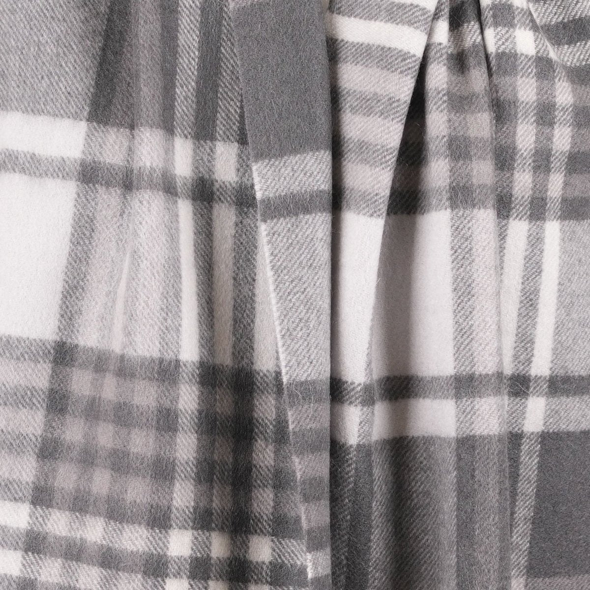 Premium 100% Pure Cashmere Wide Fringed Scarf - SQUARE GINGHAM GREY - Heritage Of Scotland -