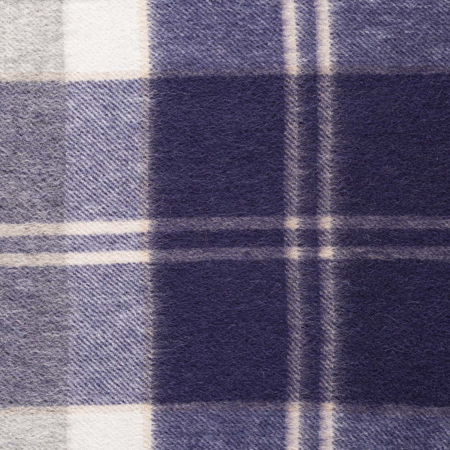 100% Cashmere Blanket Bannockbane Silver - Heritage Of Scotland - BANNOCKBANE SILVER