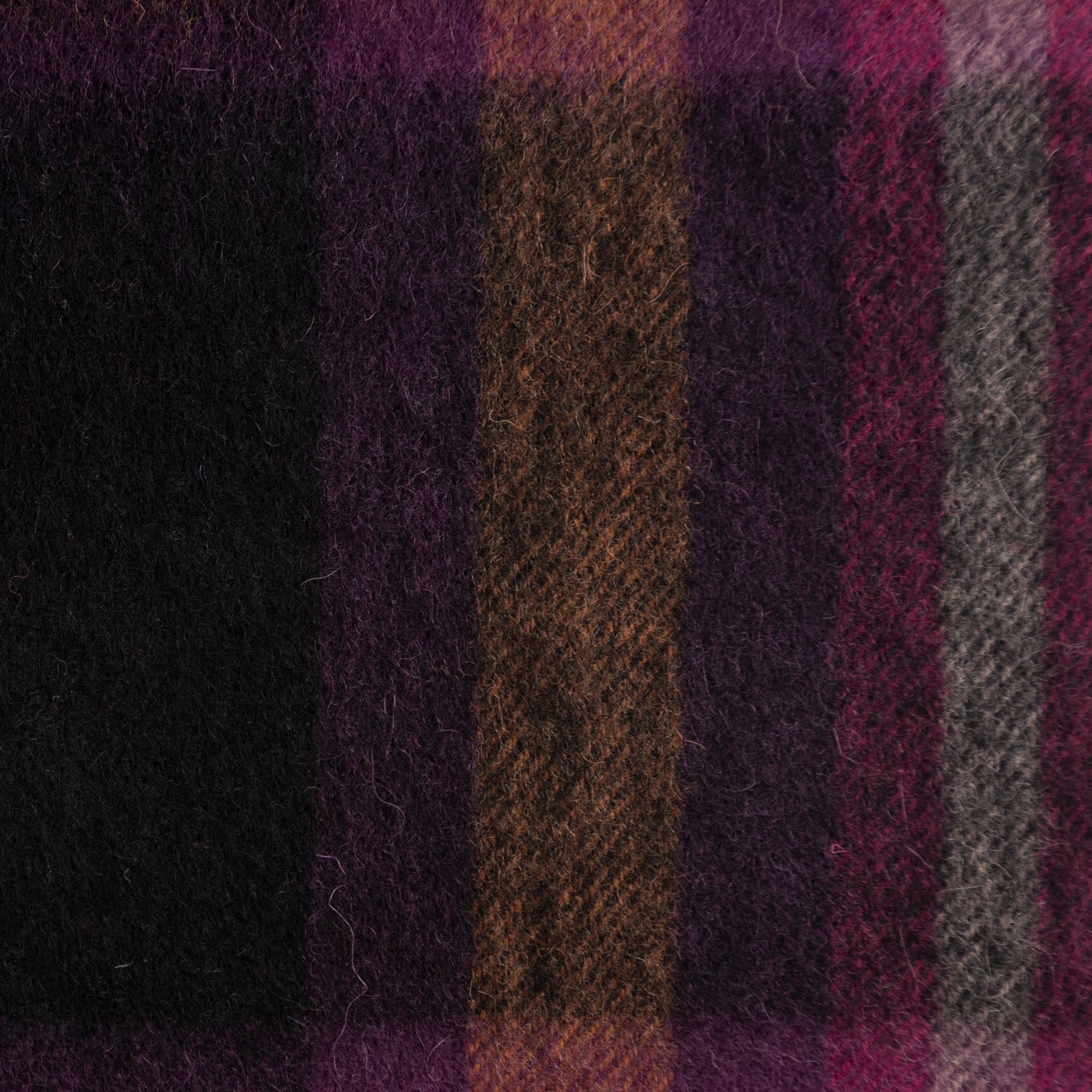 Edinburgh 100% Lambswool Tartan Scarf Deco Check Ginger - Heritage Of Scotland - DECO CHECK GINGER
