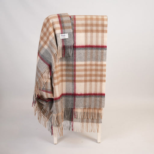 100% Lambswool Blanket – Soft, Warm & Luxury Checked Throw - Heritage Of Scotland - CHEQUER TARTAN LT CAMEL/GREY