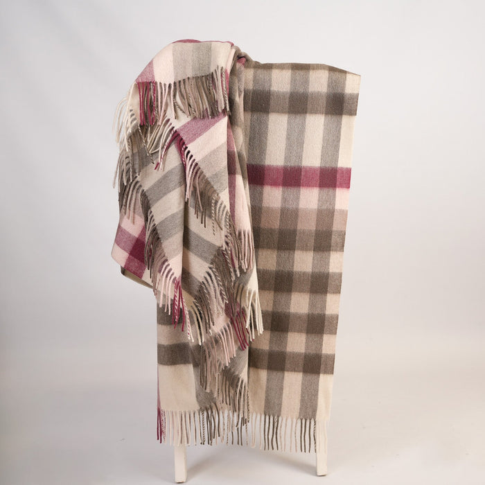 100% Lambswool Blanket – Soft, Warm & Luxury Checked Throw - Heritage Of Scotland - GIANT CHEQUER - PINK/TAUPE