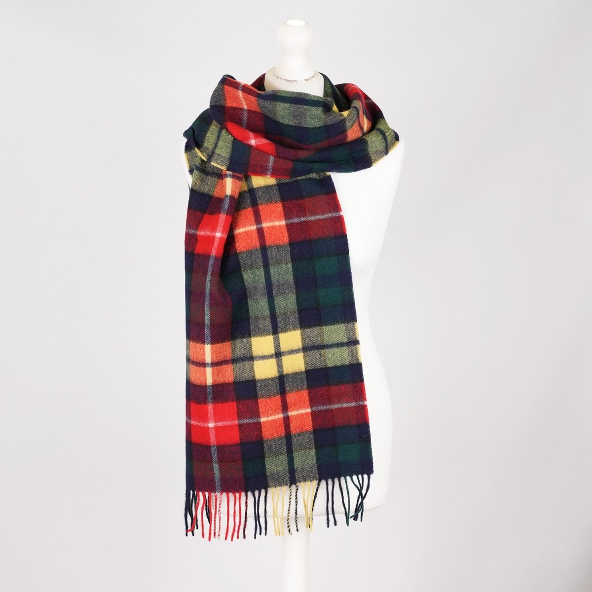100% Lambswool Wide Scarf Soft Unisex Winter Wrap Heritage of Scotland - Buchanan Modern - Heritage Of Scotland -