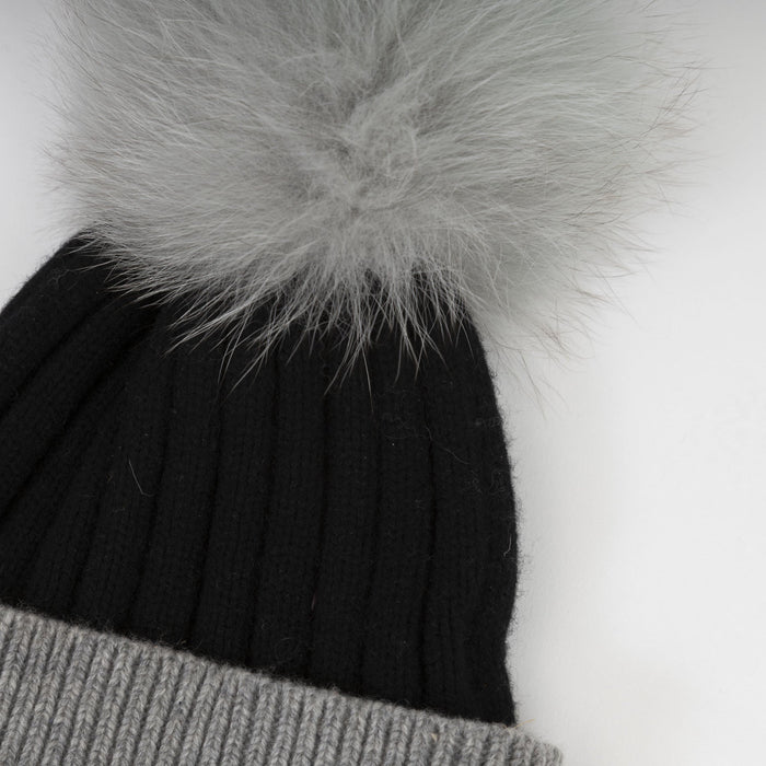 30% Cashmere Ladies Olivia Pom Pom Hat Black/River Grey Pom - Heritage Of Scotland - BLACK/RIVER GREY POM