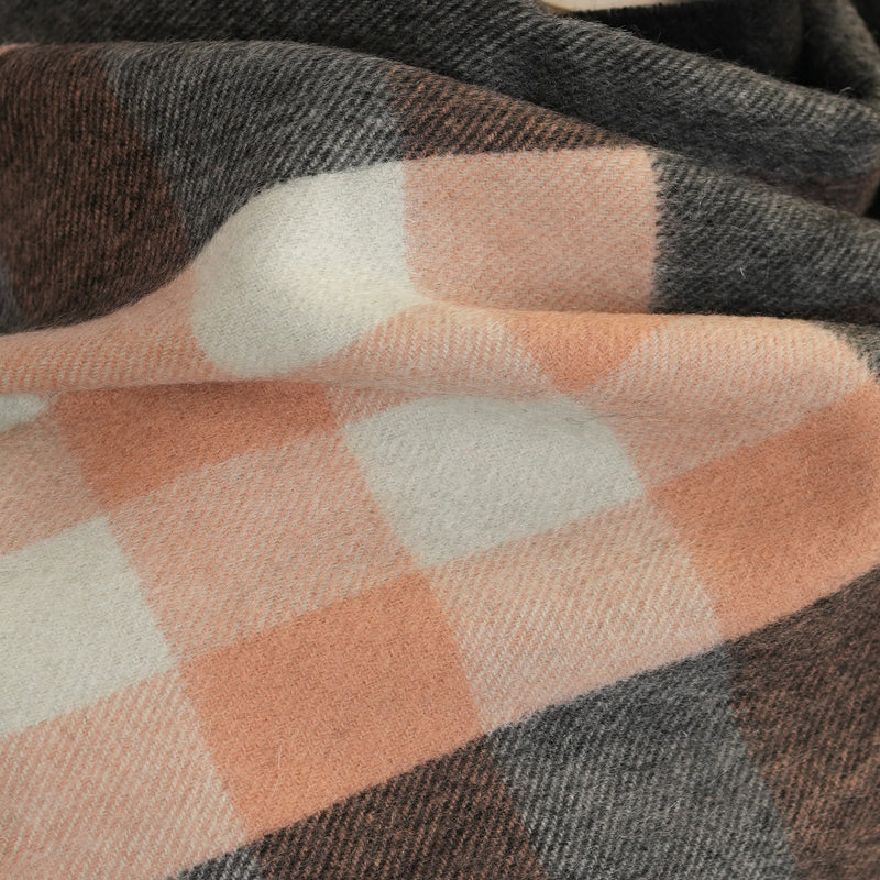 Edinburgh Cashmere Scarf Bankfield Black Spray