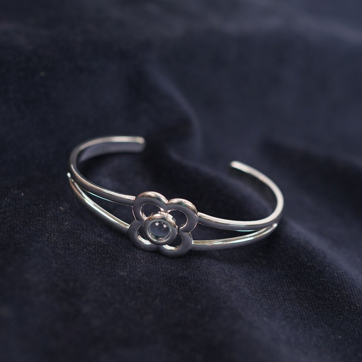 Art Pewter Birthstone Bangle - Silver Plated Pewter - Made in Scotland - December (Turquoise) - Heritage Of Scotland -