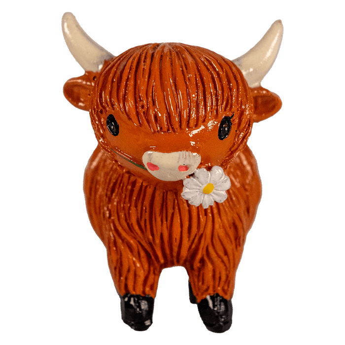 COOlectibles Highland Coo Figurines – Fun Scottish Cow Characters - Heritage Of Scotland - Coo with Flower