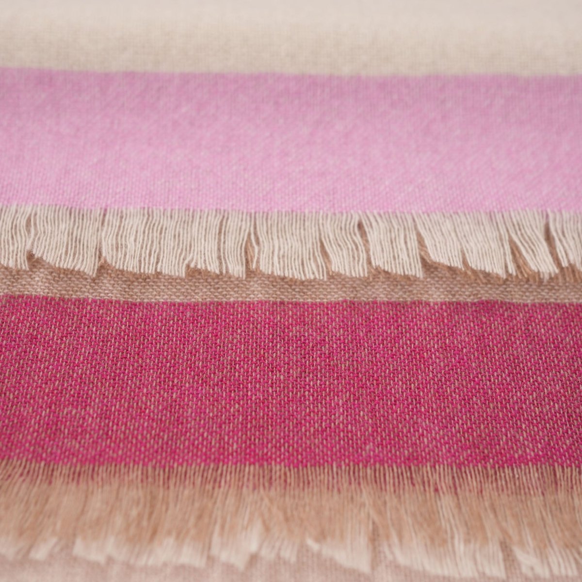 Earthy Block 100% Cashmere Square Scarf - PINK - Heritage Of Scotland -
