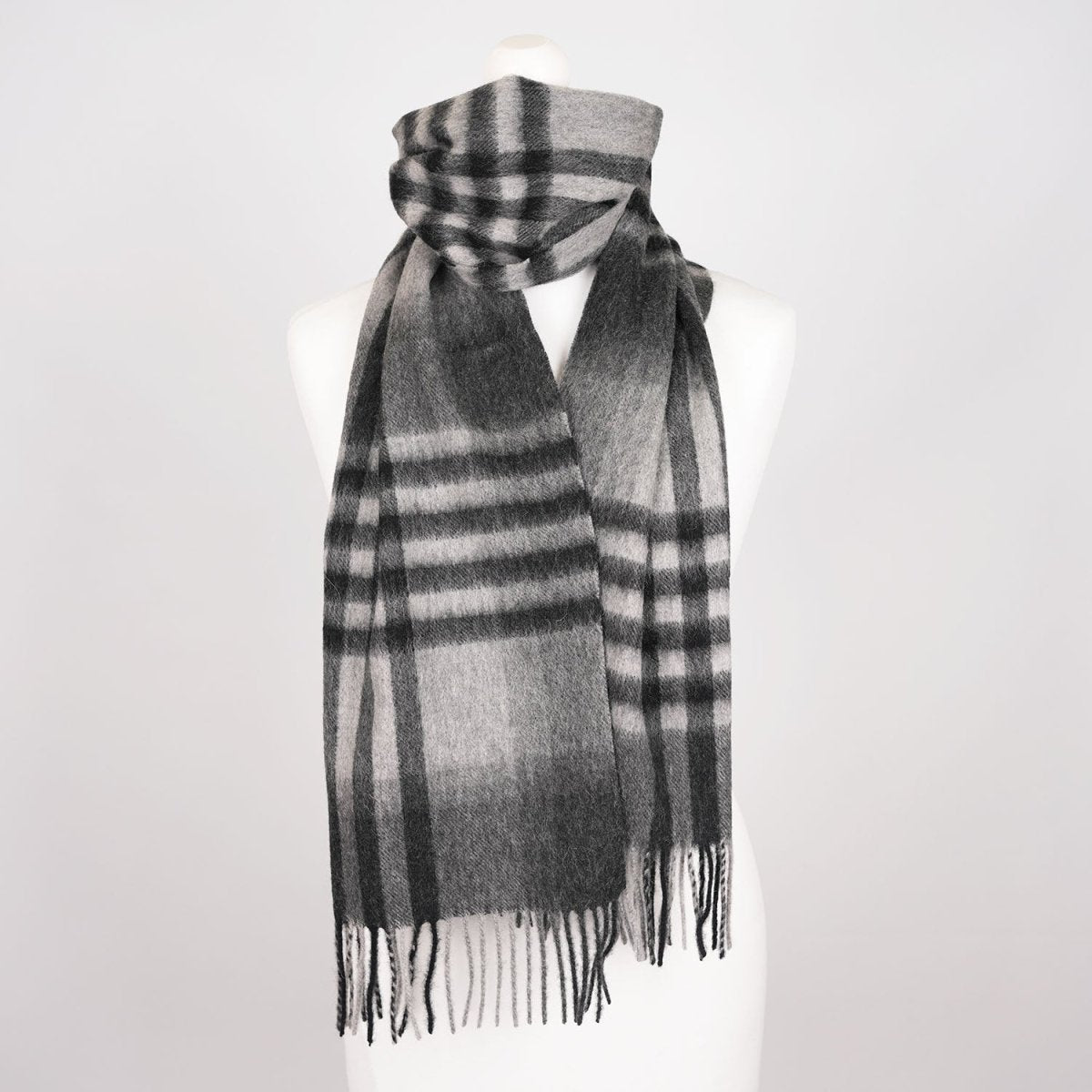 Edinburgh 100% Lambswool Scarf – Premium Soft Wool Wrap - Chequer Tartan Dark Grey - Heritage Of Scotland -