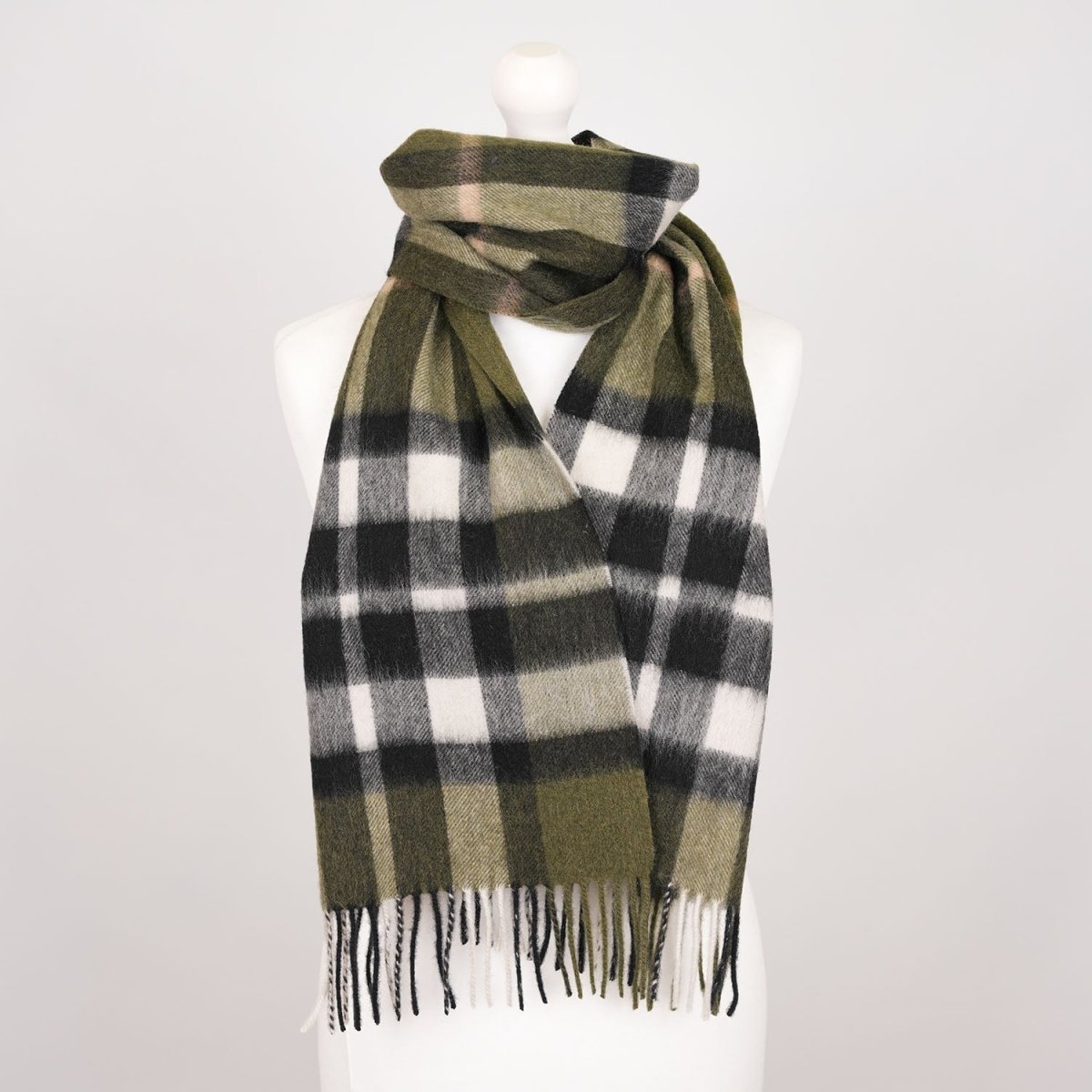 Edinburgh 100% Lambswool Scarf – Premium Soft Wool Wrap - Exploded Scotty Thomson Cypress - Heritage Of Scotland -