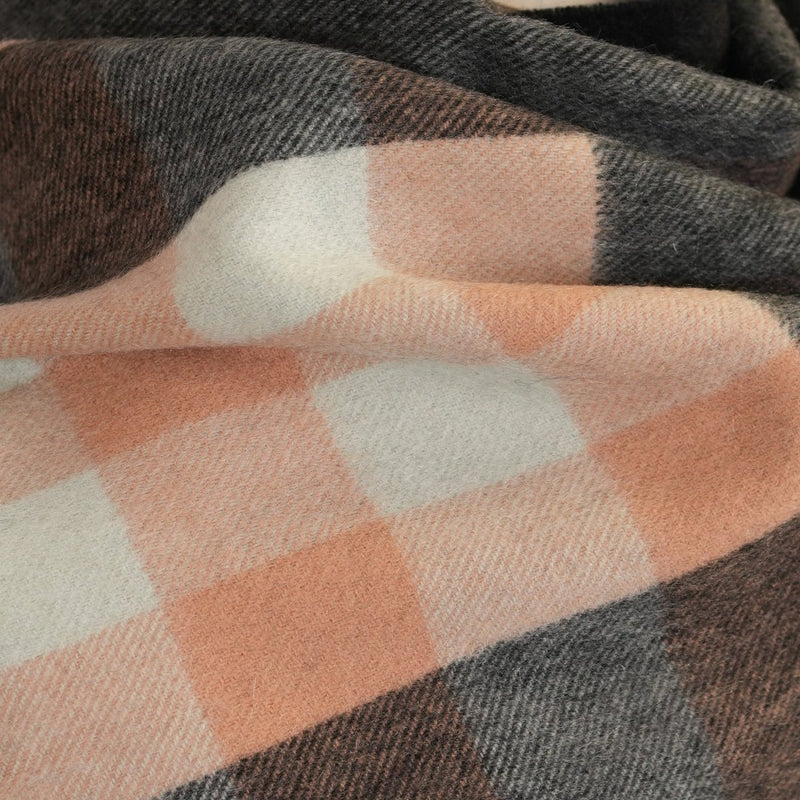 Edinburgh Cashmere Scarf Bankfield Black Spray - Heritage Of Scotland - BANKFIELD BLACK SPRAY