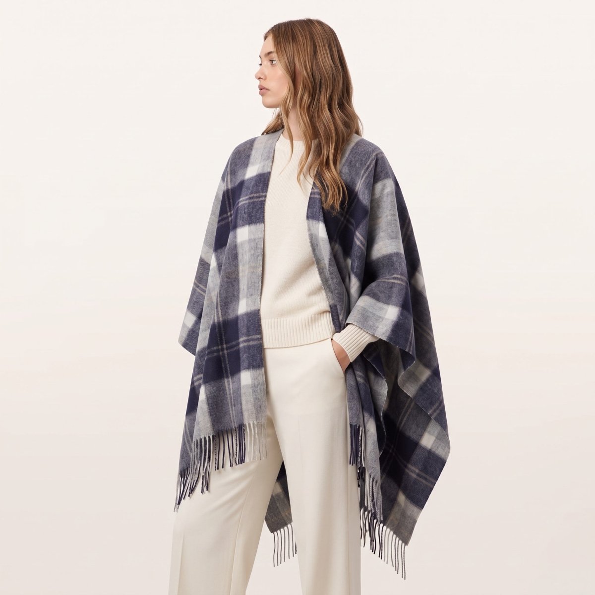 Edinburgh Lambswool Long Tartan Cape - Bannockbane Silver - Heritage Of Scotland -