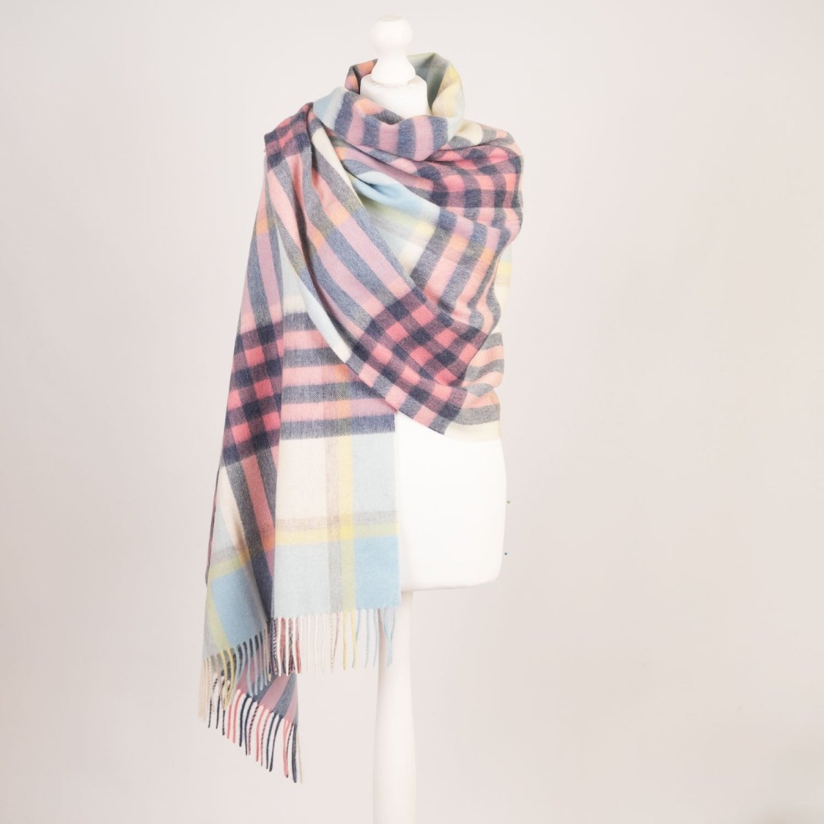 Edinburgh Lambswool Tartan Stole – Soft Luxury Check Wrap with Fringe - Pastel Pink - Heritage Of Scotland -