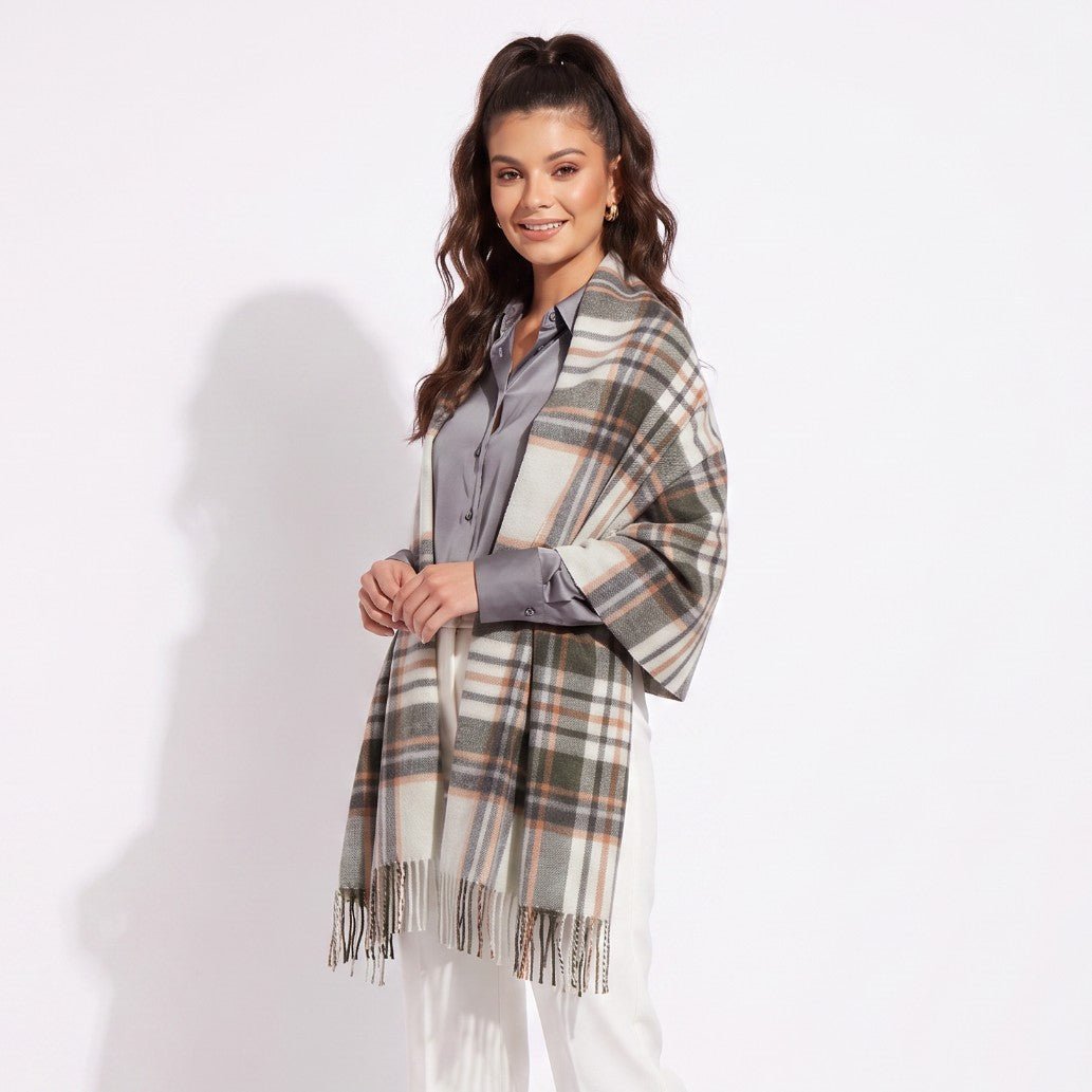Edinburgh Lambswool Tartan Stole – Soft Luxury Check Wrap with Fringe - Royal Stewart Vintage Duck Egg - Heritage Of Scotland -