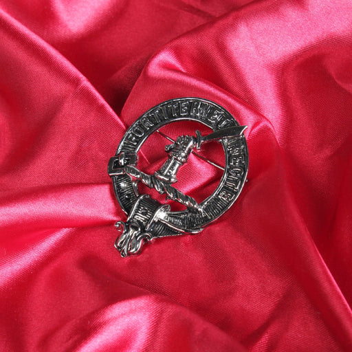 Elliot Clan Badge, Kilt Pin, Lapel Pin, Cufflinks, Keyring/Key Fob & Gift Set — Fine Pewter by Art Pewter — Made in Scotland (Shiny Finish) - Heritage Of Scotland - Badge