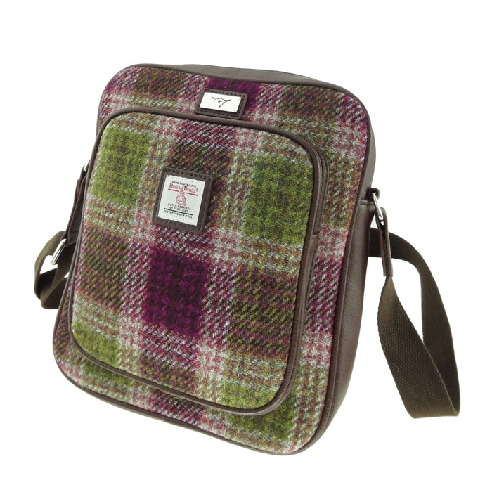 Harris Tweed Tay Travel Bag – Stylish Scottish Day Bag - Heritage Of Scotland - Heather Check (COL125)