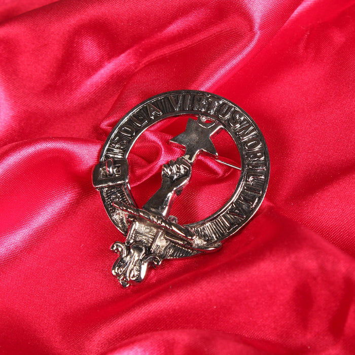 Henderson Clan Badge, Kilt Pin, Lapel Pin, Cufflinks, Keyring/Key Fob & Gift Set — Fine Pewter by Art Pewter — Made in Scotland (Shiny Finish) - Heritage Of Scotland - Badge