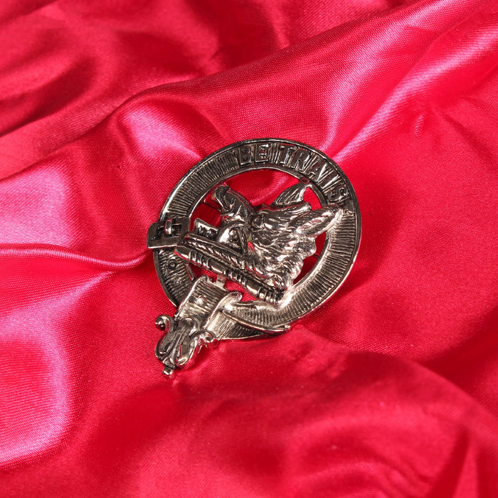 Innes Clan Badge, Kilt Pin, Lapel Pin, Cufflinks, Keyring/Key Fob & Gift Set — Fine Pewter by Art Pewter — Made in Scotland (Shiny Finish) - Heritage Of Scotland - Badge