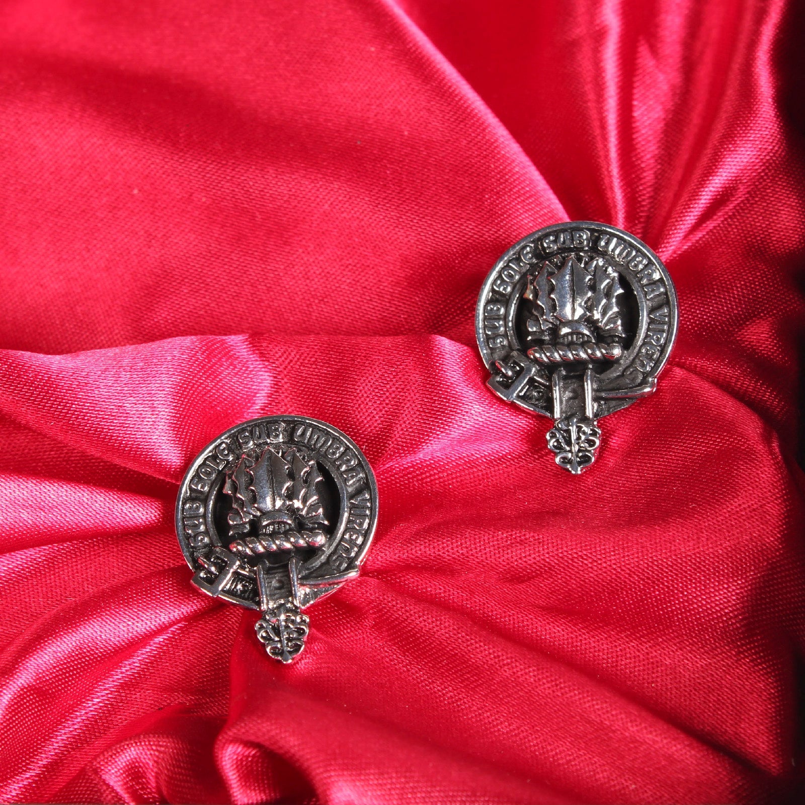 Irvine Clan Badge, Kilt Pin, Lapel Pin, Cufflinks, Keyring/Key Fob & Gift Set — Fine Pewter by Art Pewter — Made in Scotland (Shiny Finish) - Heritage Of Scotland - Cufflinks