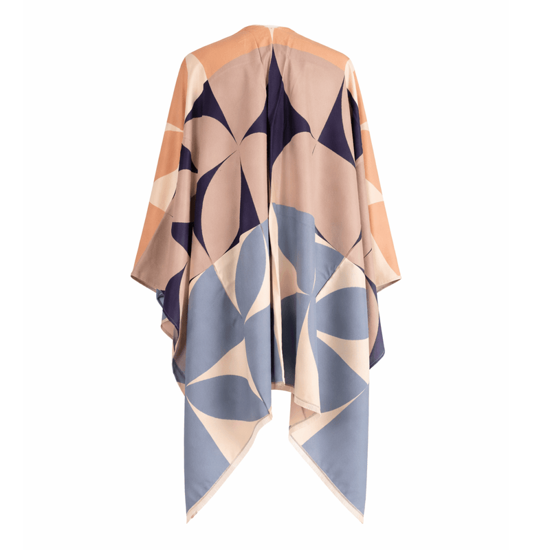 Leaf Super Soft Cape – Elegant Lightweight Wrap in Vibrant Colours - Heritage Of Scotland - NAVY/NATURAL