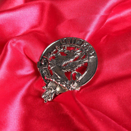 Leslie Clan Badge, Kilt Pin, Lapel Pin, Cufflinks, Keyring/Key Fob & Gift Set — Fine Pewter by Art Pewter — Made in Scotland (Shiny Finish) - Heritage Of Scotland - Badge