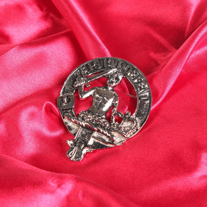 MacFarlane Clan Badge, Kilt Pin, Lapel Pin, Cufflinks, Keyring/Key Fob & Gift Set — Fine Pewter by Art Pewter — Made in Scotland (Shiny Finish) - Heritage Of Scotland - Badge
