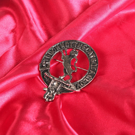 MacKintosh Clan Badge, Kilt Pin, Lapel Pin, Cufflinks, Keyring/Key Fob & Gift Set — Fine Pewter by Art Pewter — Made in Scotland (Shiny Finish) - Heritage Of Scotland - Badge