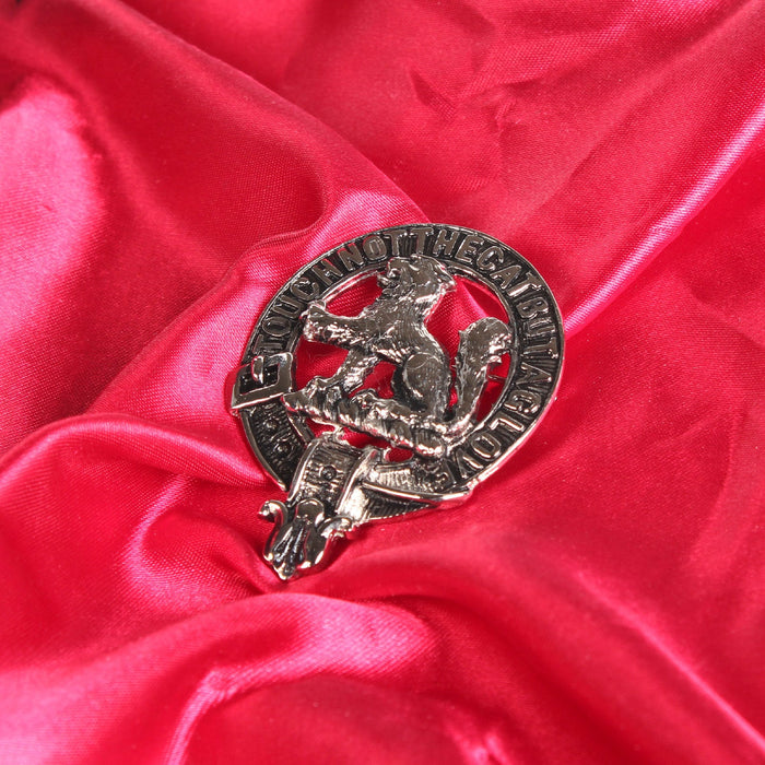 MacPherson Clan Badge, Kilt Pin, Lapel Pin, Cufflinks, Keyring/Key Fob & Gift Set — Fine Pewter by Art Pewter — Made in Scotland (Shiny Finish) - Heritage Of Scotland - Badge