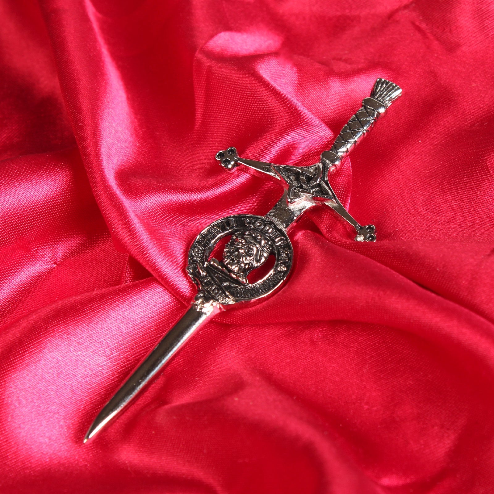 Menzies Clan Badge, Kilt Pin, Lapel Pin, Cufflinks, Keyring/Key Fob & Gift Set — Fine Pewter by Art Pewter — Made in Scotland (Shiny Finish) - Heritage Of Scotland - Kilt Pin