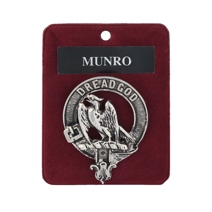Munro Clan Badge, Kilt Pin, Lapel Pin, Cufflinks, Keyring/Key Fob & Gift Set — Fine Pewter by Art Pewter — Made in Scotland (Shiny Finish) - Heritage Of Scotland - Badge