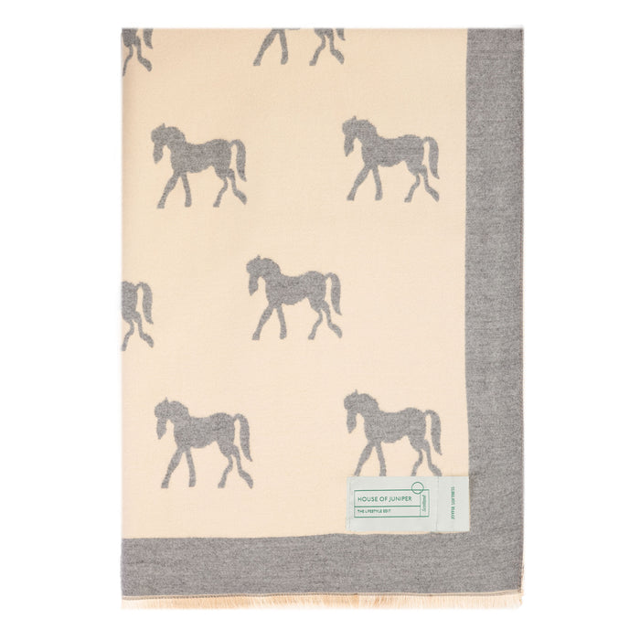 New Horse Super Soft Stole Cream/Light Grey - Heritage Of Scotland - CREAM/LIGHT GREY