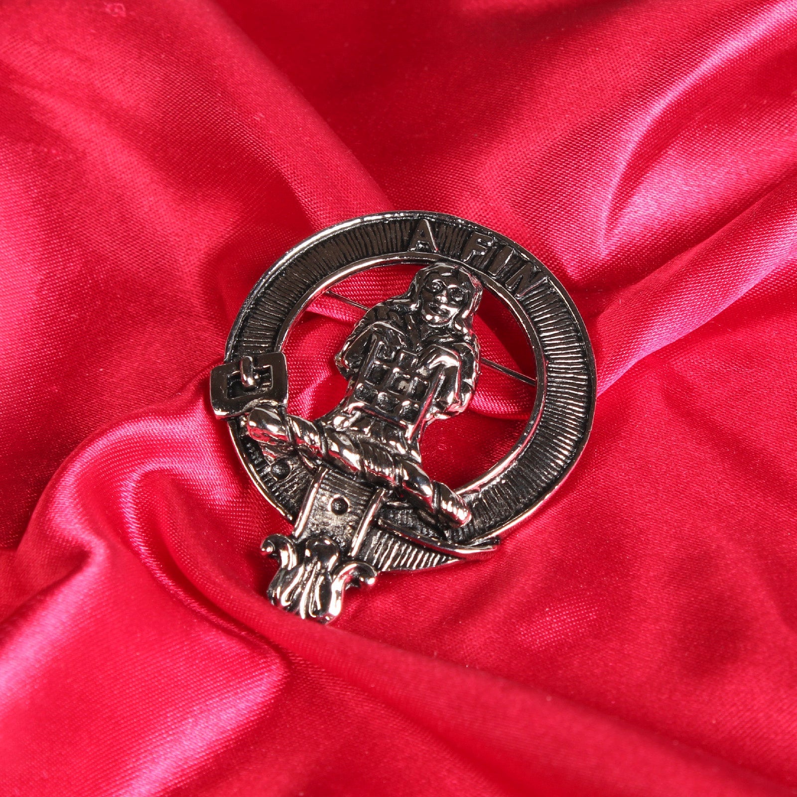 Ogilvie Clan Badge, Kilt Pin, Lapel Pin, Cufflinks, Keyring/Key Fob & Gift Set — Fine Pewter by Art Pewter — Made in Scotland (Shiny Finish) - Heritage Of Scotland - Badge