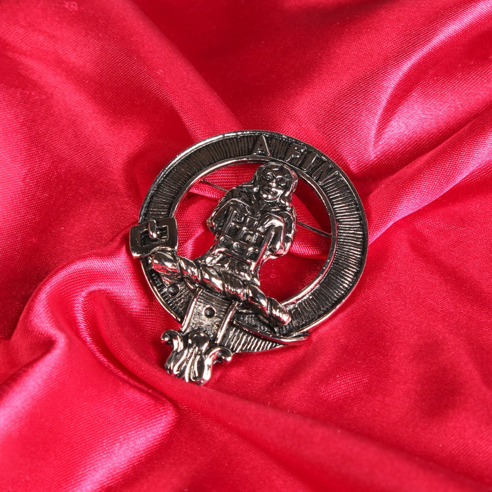 Ogilvie Clan Badge, Kilt Pin, Lapel Pin, Cufflinks, Keyring/Key Fob & Gift Set — Fine Pewter by Art Pewter — Made in Scotland (Shiny Finish) - Heritage Of Scotland - Badge