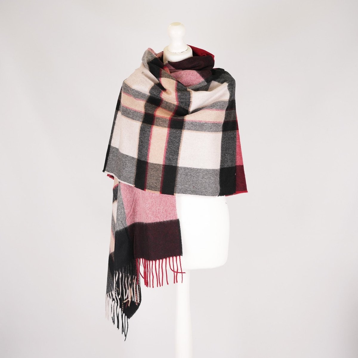 Premium 100% Cashmere Tartan Stole – Amplified Thomson Red | Sinclair Duncan - Made in Scotland - Heritage Of Scotland -