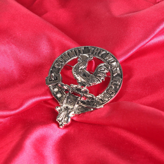 Sinclair Clan Badge, Kilt Pin, Lapel Pin, Cufflinks, Keyring/Key Fob & Gift Set — Fine Pewter by Art Pewter — Made in Scotland (Shiny Finish) - Heritage Of Scotland - Badge