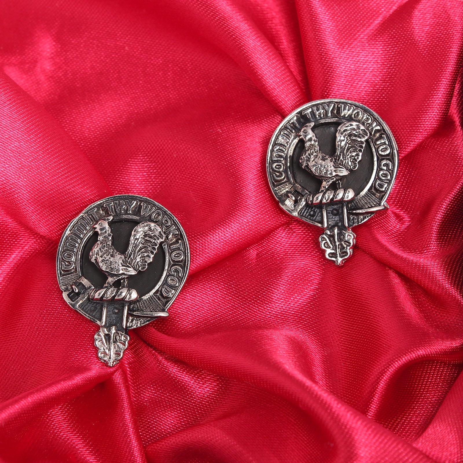 Sinclair Clan Badge, Kilt Pin, Lapel Pin, Cufflinks, Keyring/Key Fob & Gift Set — Fine Pewter by Art Pewter — Made in Scotland (Shiny Finish) - Heritage Of Scotland - Cufflinks