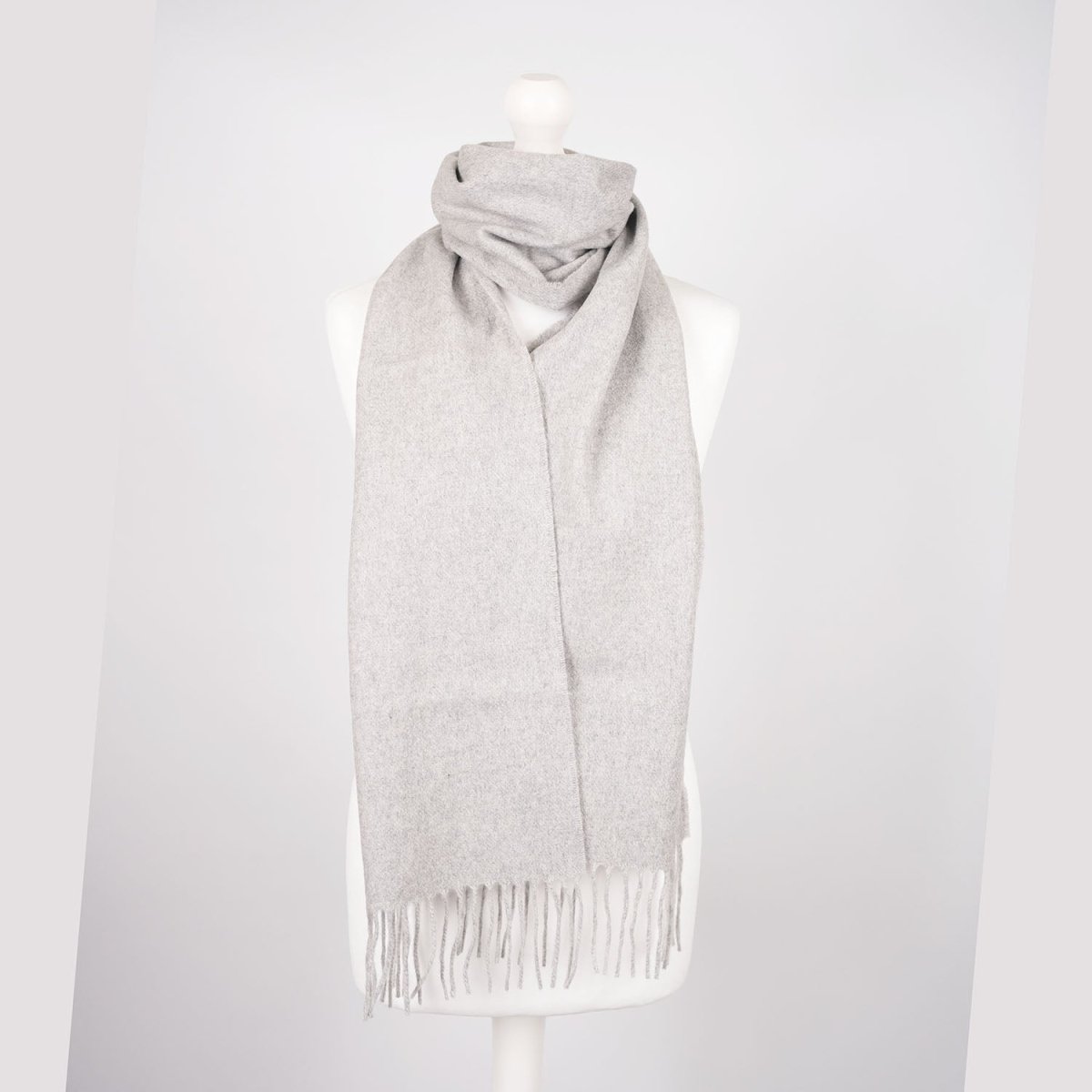 Tartan Weaving Mill 100% Pure Cashmere Scarf - Made in Scotland - Light Grey - Heritage Of Scotland -