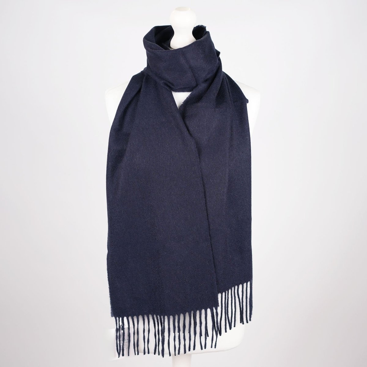 Tartan Weaving Mill 100% Pure Cashmere Scarf - Made in Scotland - Navy - Heritage Of Scotland -