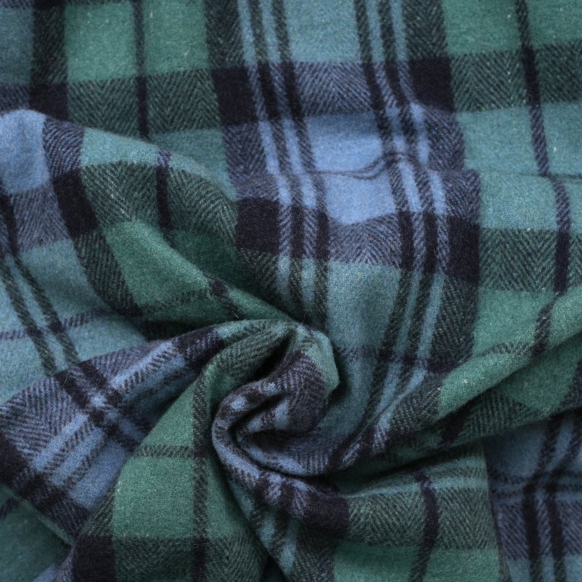 Tartan Wool Blend Blanket Throw – Soft Plaid Sofa & Bed Blanket - Campbell Clan - Heritage Of Scotland -