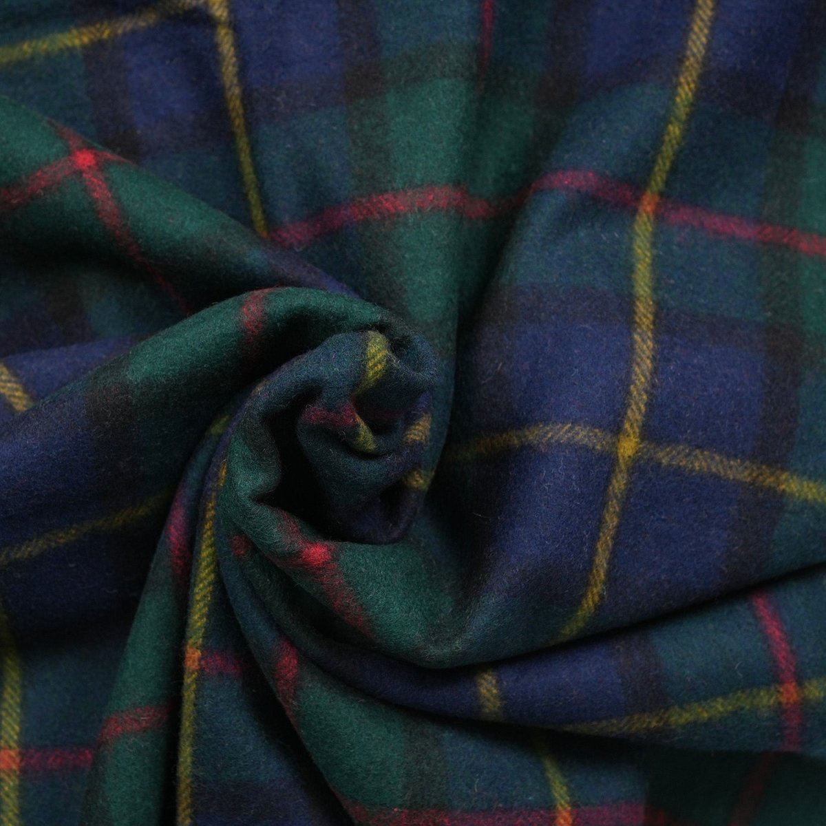 Tartan Wool Blend Blanket Throw – Soft Plaid Sofa & Bed Blanket - Macleod - Heritage Of Scotland -
