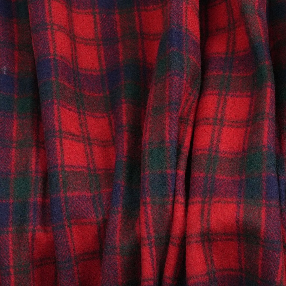 Tartan Wool Blend Blanket Throw – Soft Plaid Sofa & Bed Blanket - Robertson Red - Heritage Of Scotland -