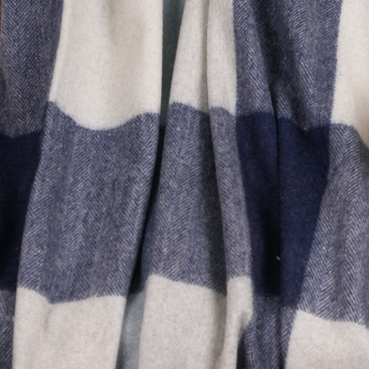 The Cosy Check – Recycled Wool Block-Check Herringbone Blanket - LIGHT BLUE - Heritage Of Scotland -