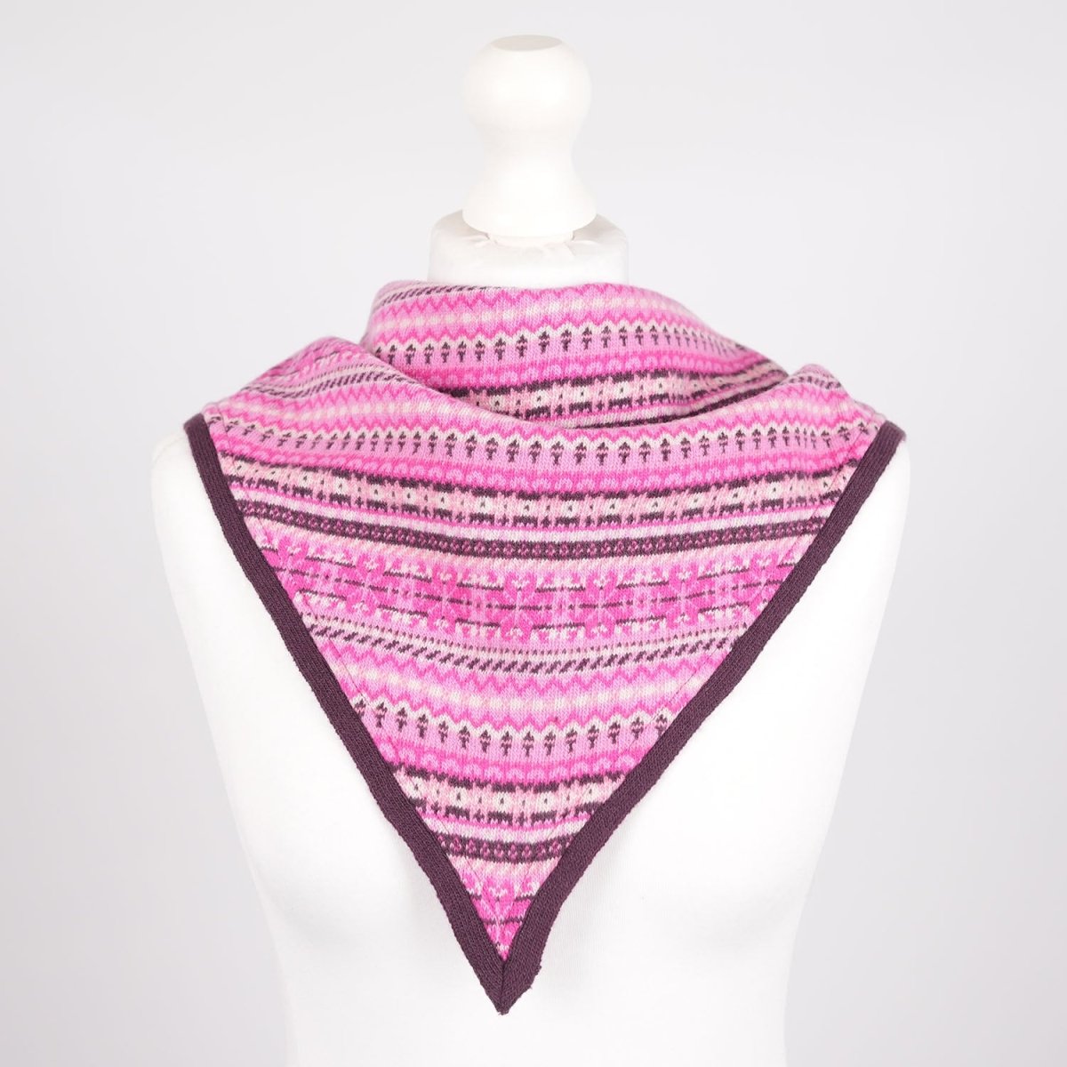 Women’s Lambswool Fair Isle Neck Scarf – Made in Scotland - CASIS PURPLE - Heritage Of Scotland -