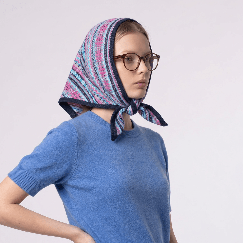 Women’s Lambswool Fair Isle Neck Scarf – Made in Scotland - COSMOS - Heritage Of Scotland -