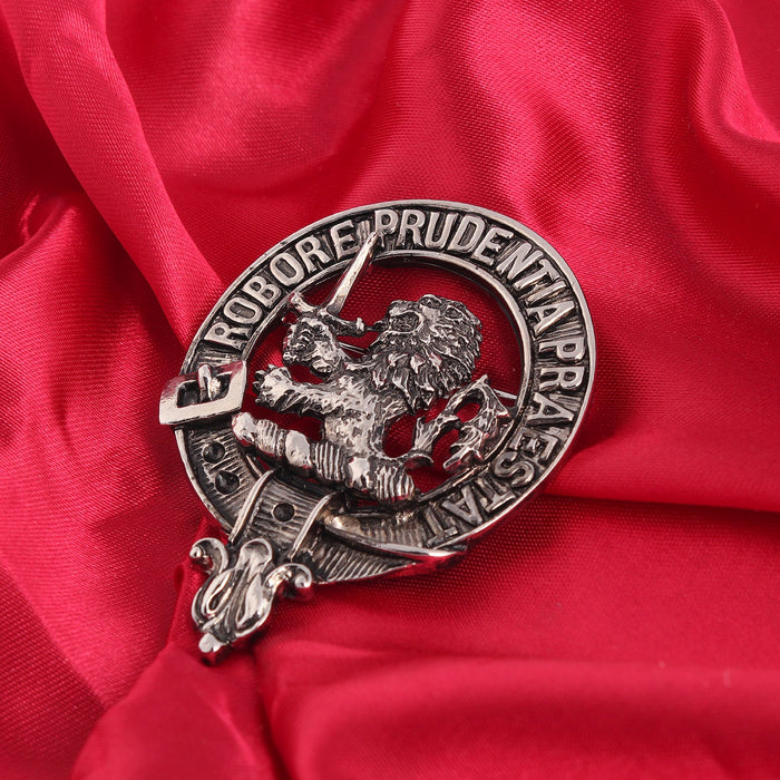 Young Clan Badge, Kilt Pin, Lapel Pin, Cufflinks, Keyring/Key Fob & Gift Set — Fine Pewter by Art Pewter — Made in Scotland (Shiny Finish) - Heritage Of Scotland - Badge