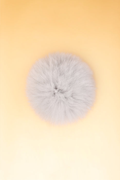 100% Real Fur Pom Pom Pearl Grey - Heritage Of Scotland - PEARL GREY